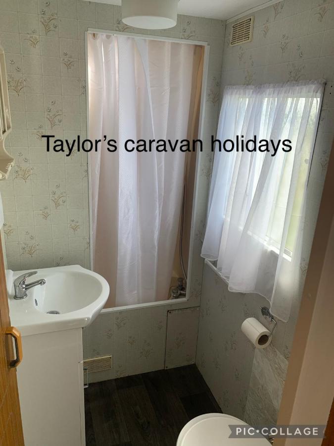 Taylor'S Caravan Holiday'S 9 Berth Villa Ingoldmells Exteriör bild